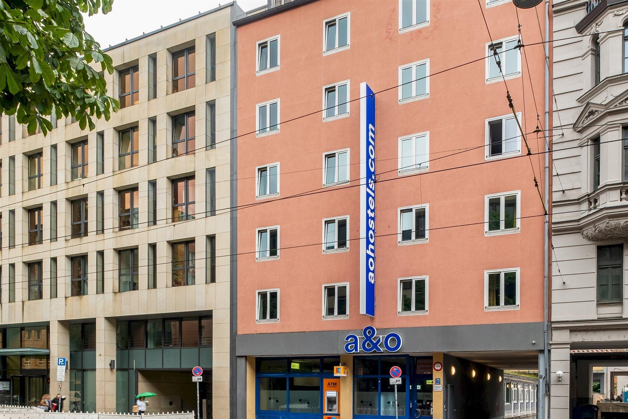 A&O Muenchen Hauptbahnhof Hotel Екстериор снимка