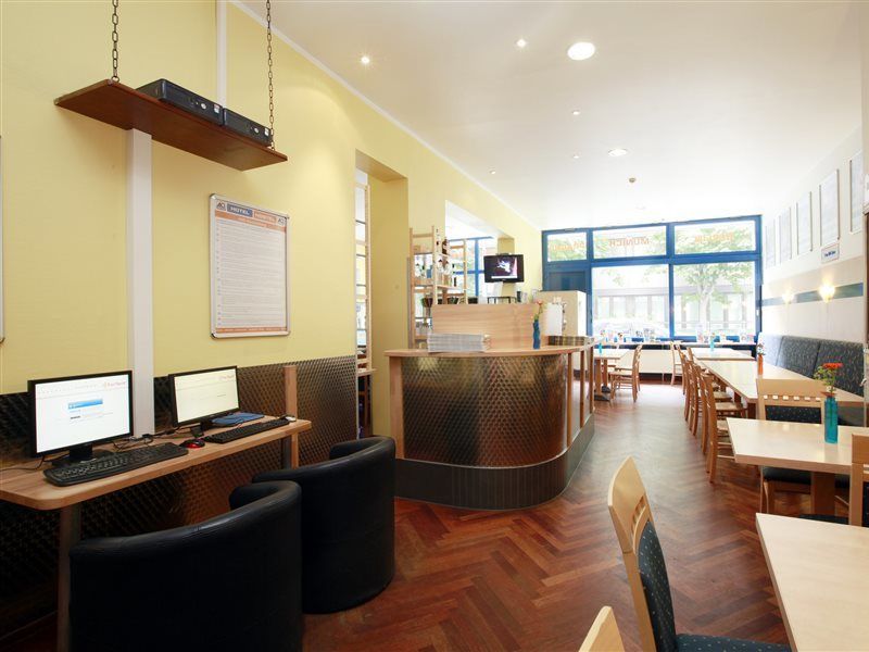 A&O Muenchen Hauptbahnhof Hotel Екстериор снимка