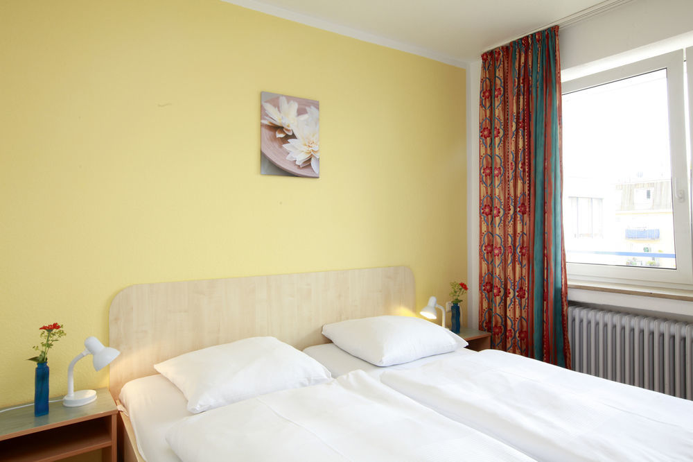 A&O Muenchen Hauptbahnhof Hotel Екстериор снимка